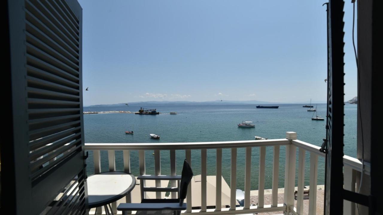 Archontiko Seaside Hotel Platanias  Exterior photo