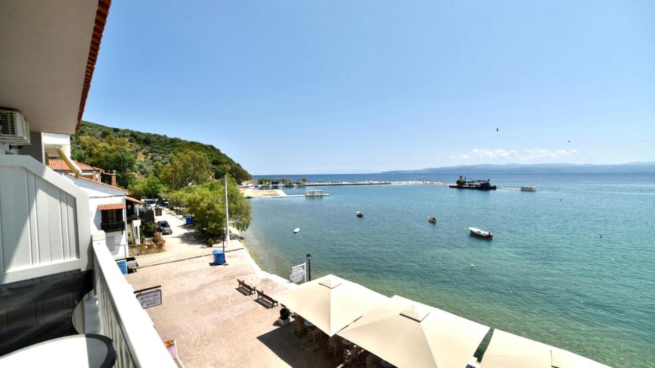Archontiko Seaside Hotel Platanias  Exterior photo