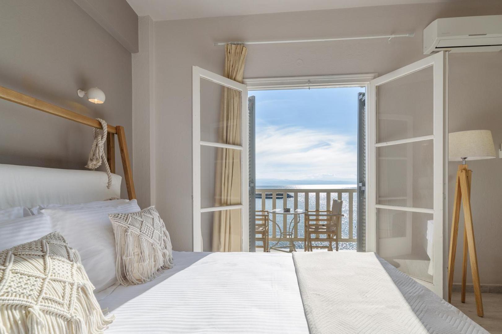 Archontiko Seaside Hotel Platanias  Exterior photo
